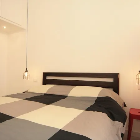 New Unit Contemporary Vittorio Daire