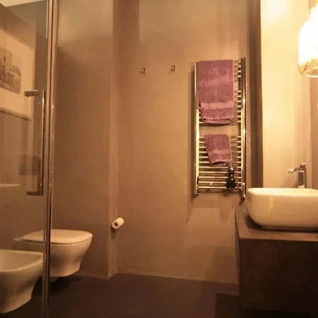 New Unit Contemporary Vittorio Daire Roma